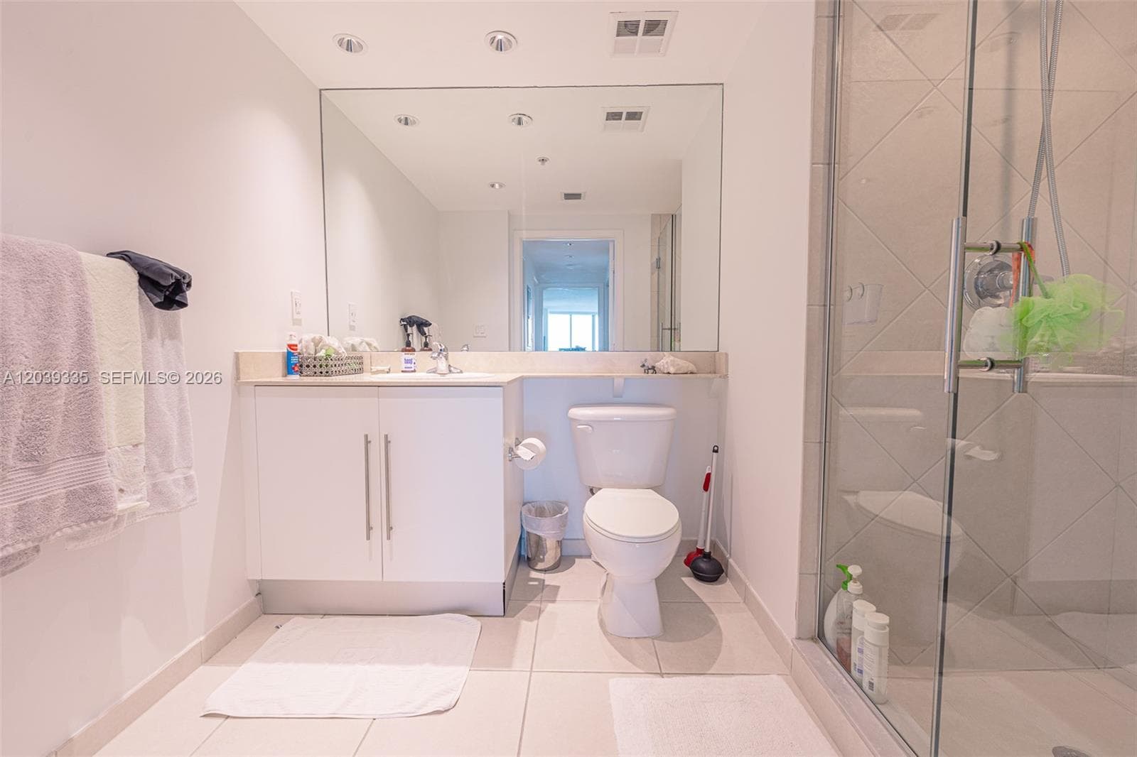 335 S Biscayne Blvd 1009 photo 14