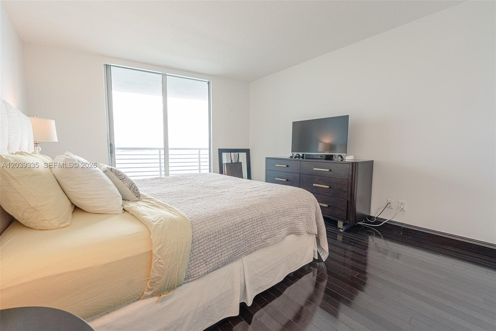 335 S Biscayne Blvd 1009 photo 18
