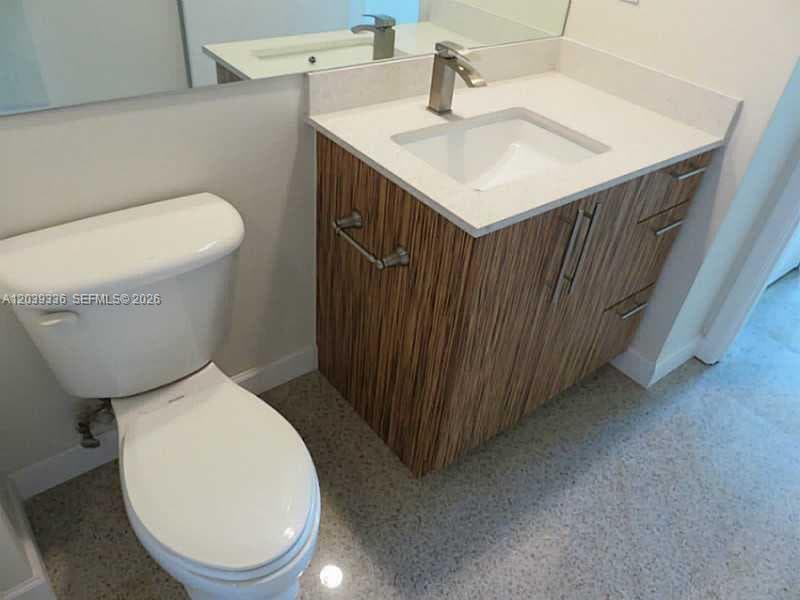 325 S BISCAYNE BLVD 4122 photo 16