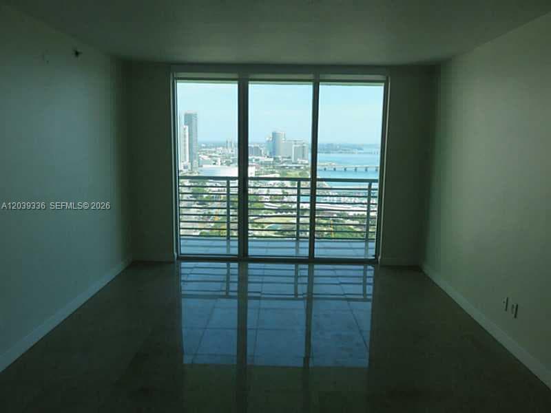 325 S BISCAYNE BLVD 4122 photo 11