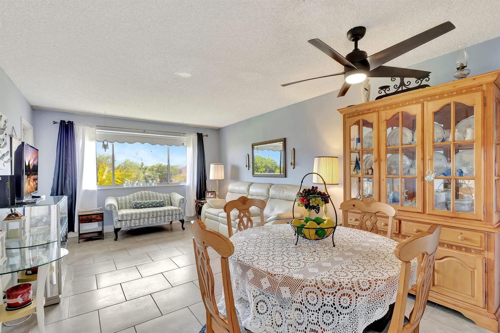 2812 Garden Drive S 308 photo 2