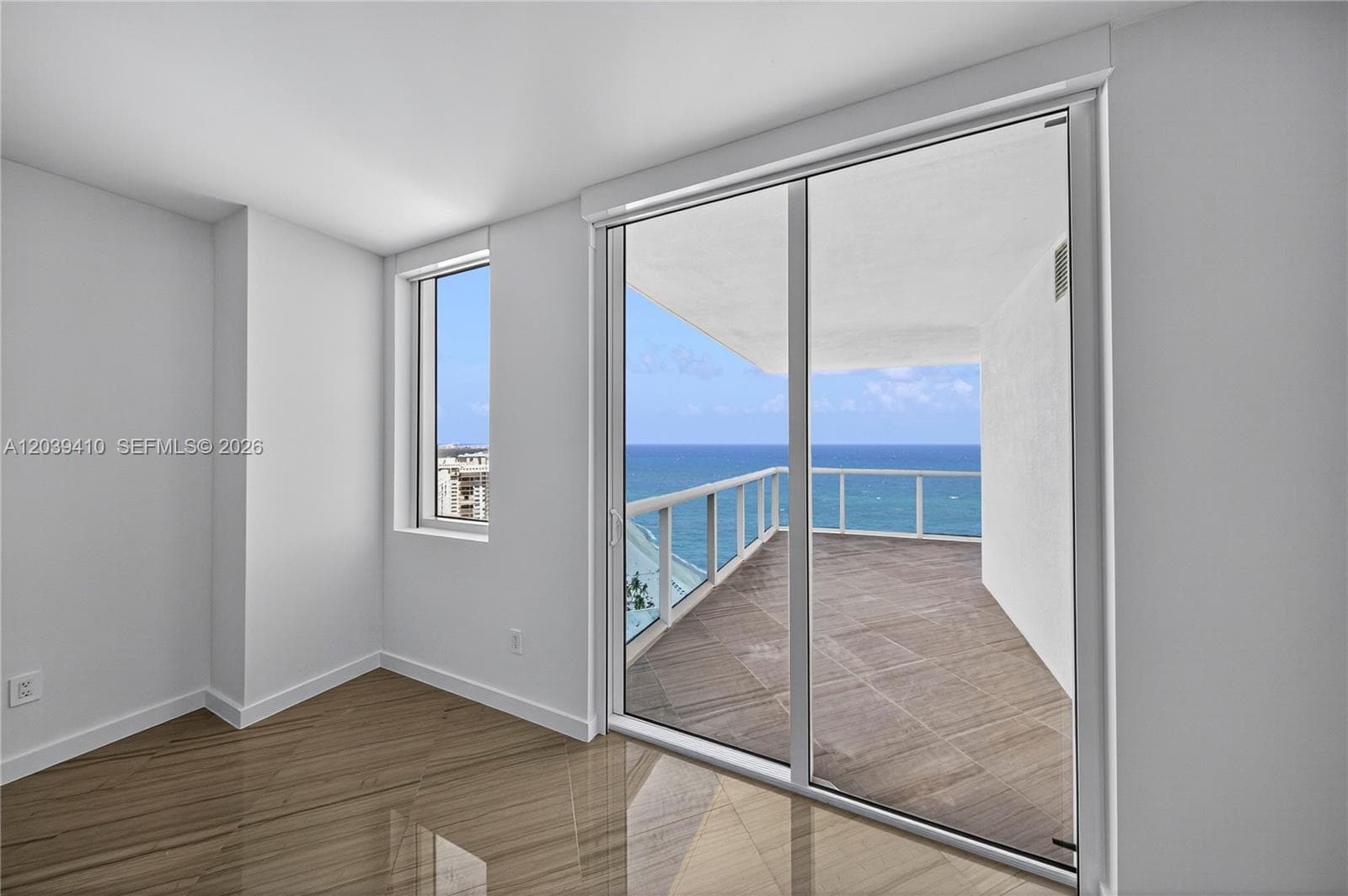 2711 S OCEAN DR 3102 photo 23