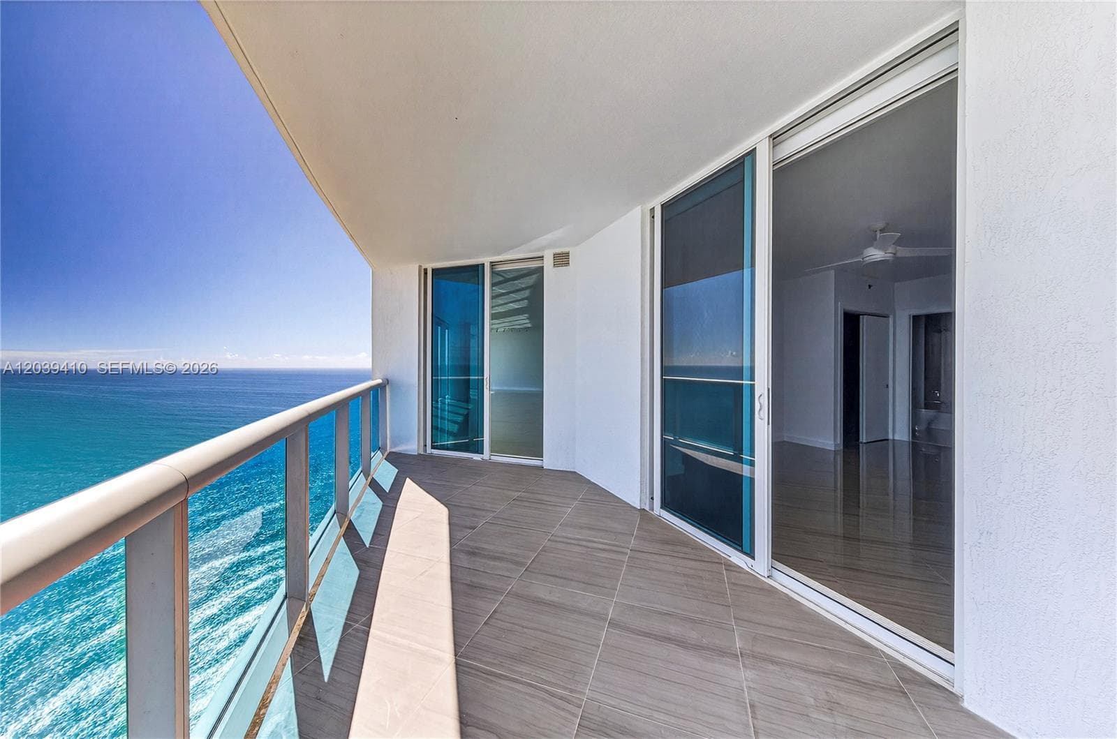 2711 S OCEAN DR 3102 photo 4