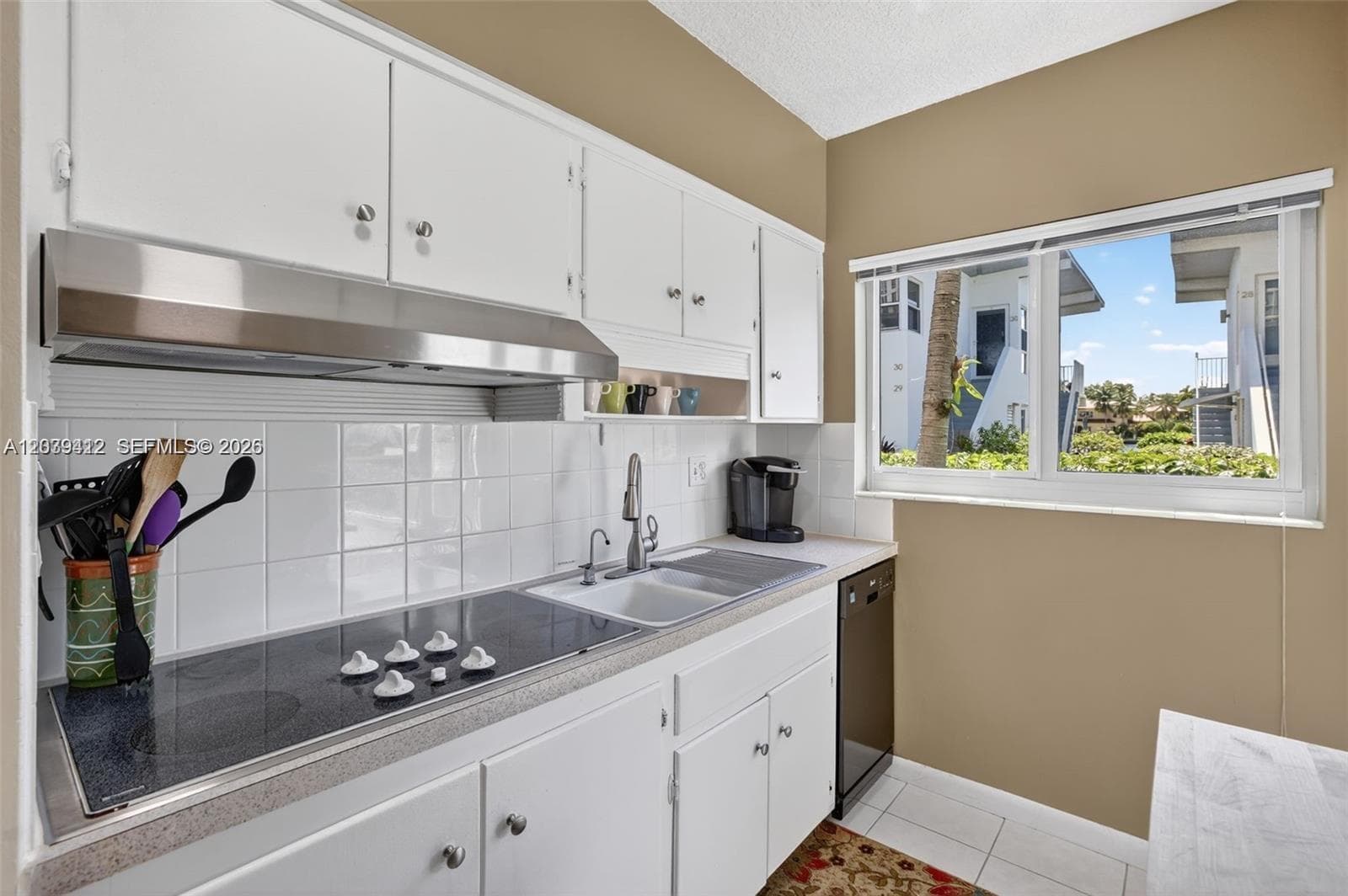425 Bayshore Dr d-3 photo 11