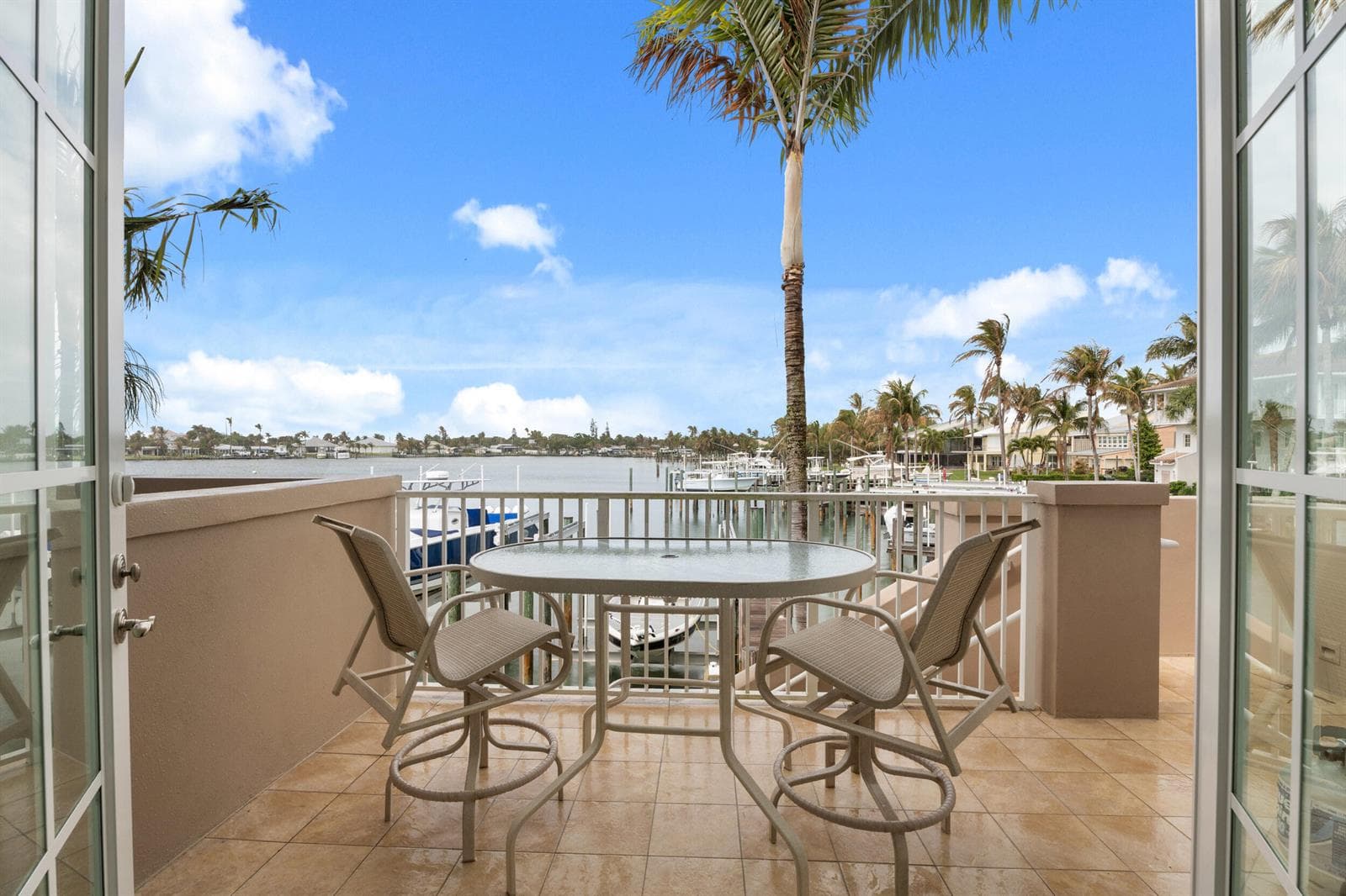 1560 Island Cove Road photo 1