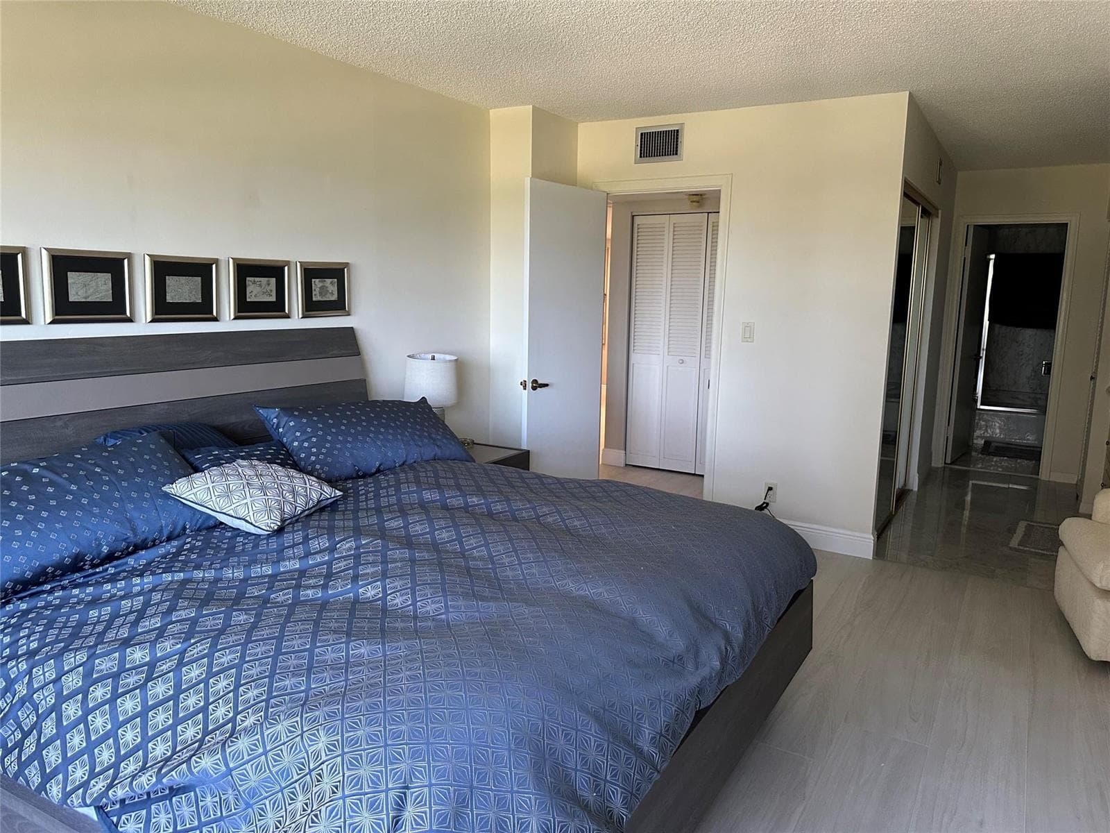 5100 N Ocean Boulevard 405 photo 8