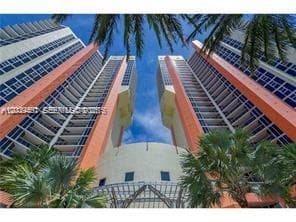 19333 Collins Ave 1109 photo 24