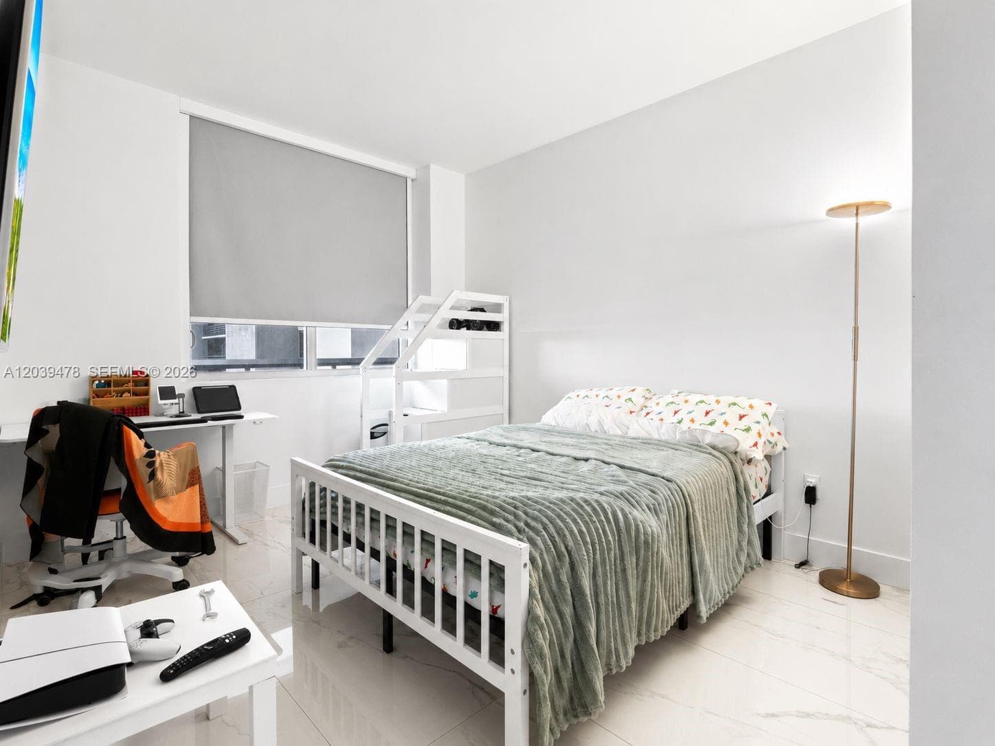 16385 Biscayne Blvd 1117 photo 18