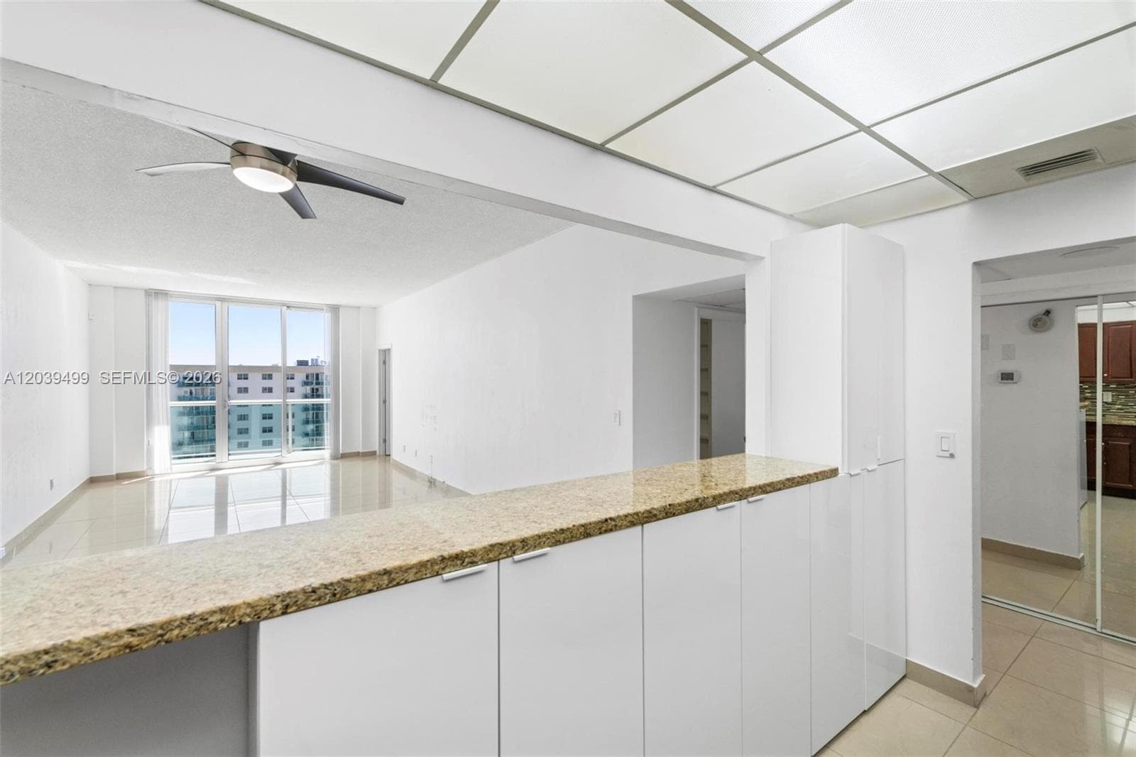 19380 Collins Ave PH-6 photo 9