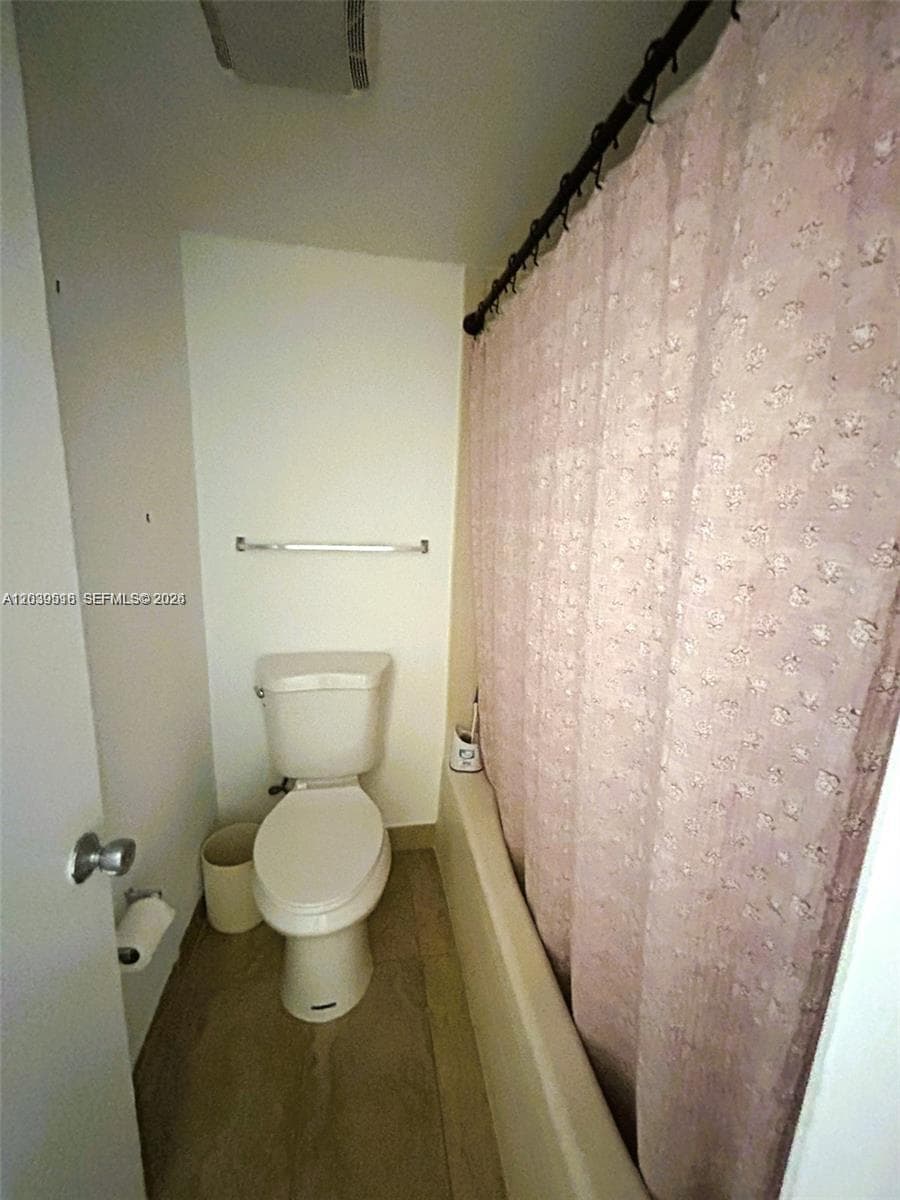 20515 E Country Club Dr 142 photo 13