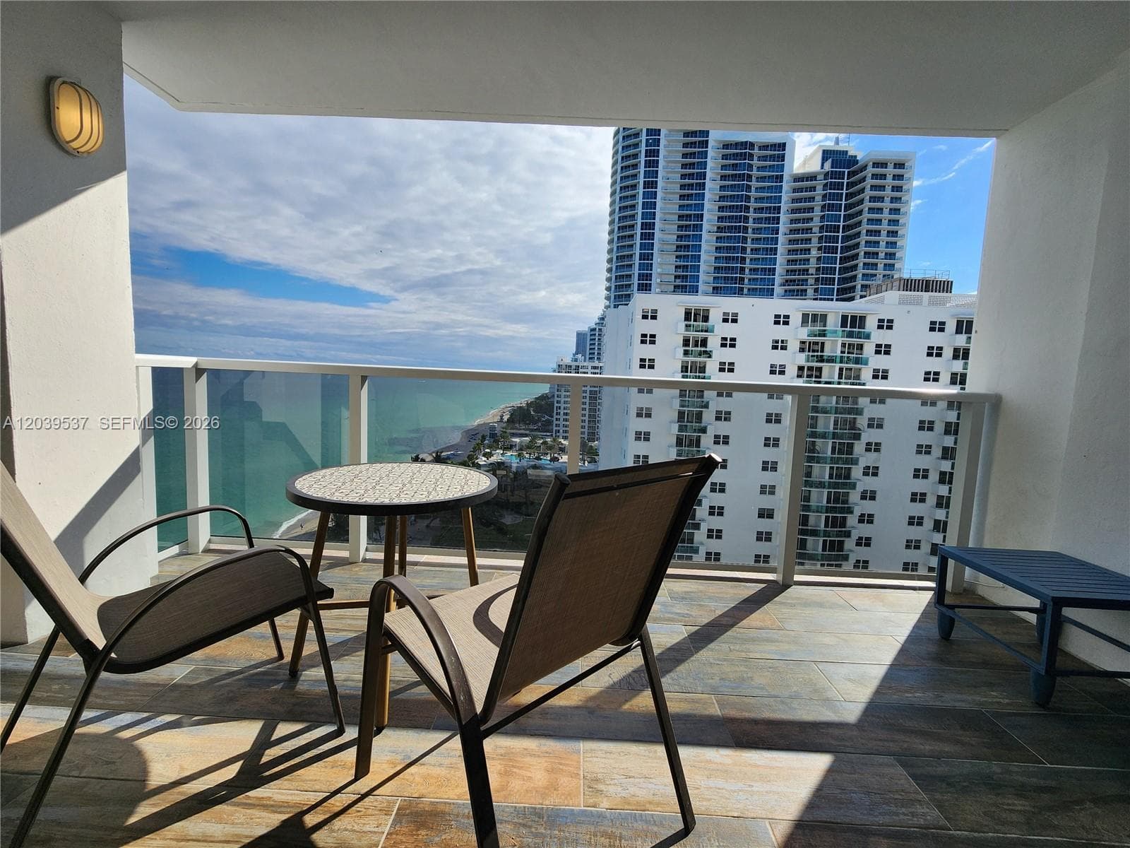 2751 S Ocean Dr 1406S photo 3