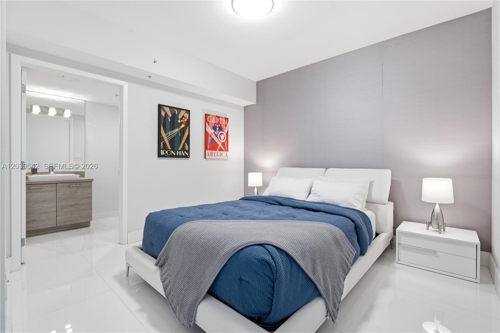 400 Sunny Isles Blvd 1817 photo 17