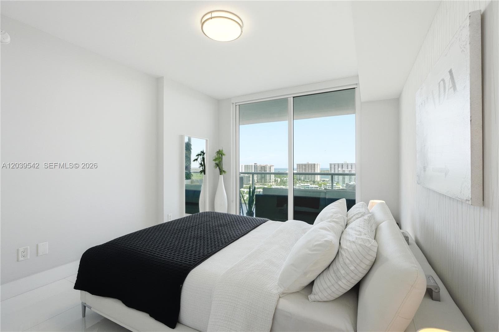 400 Sunny Isles Blvd 1817 photo 15