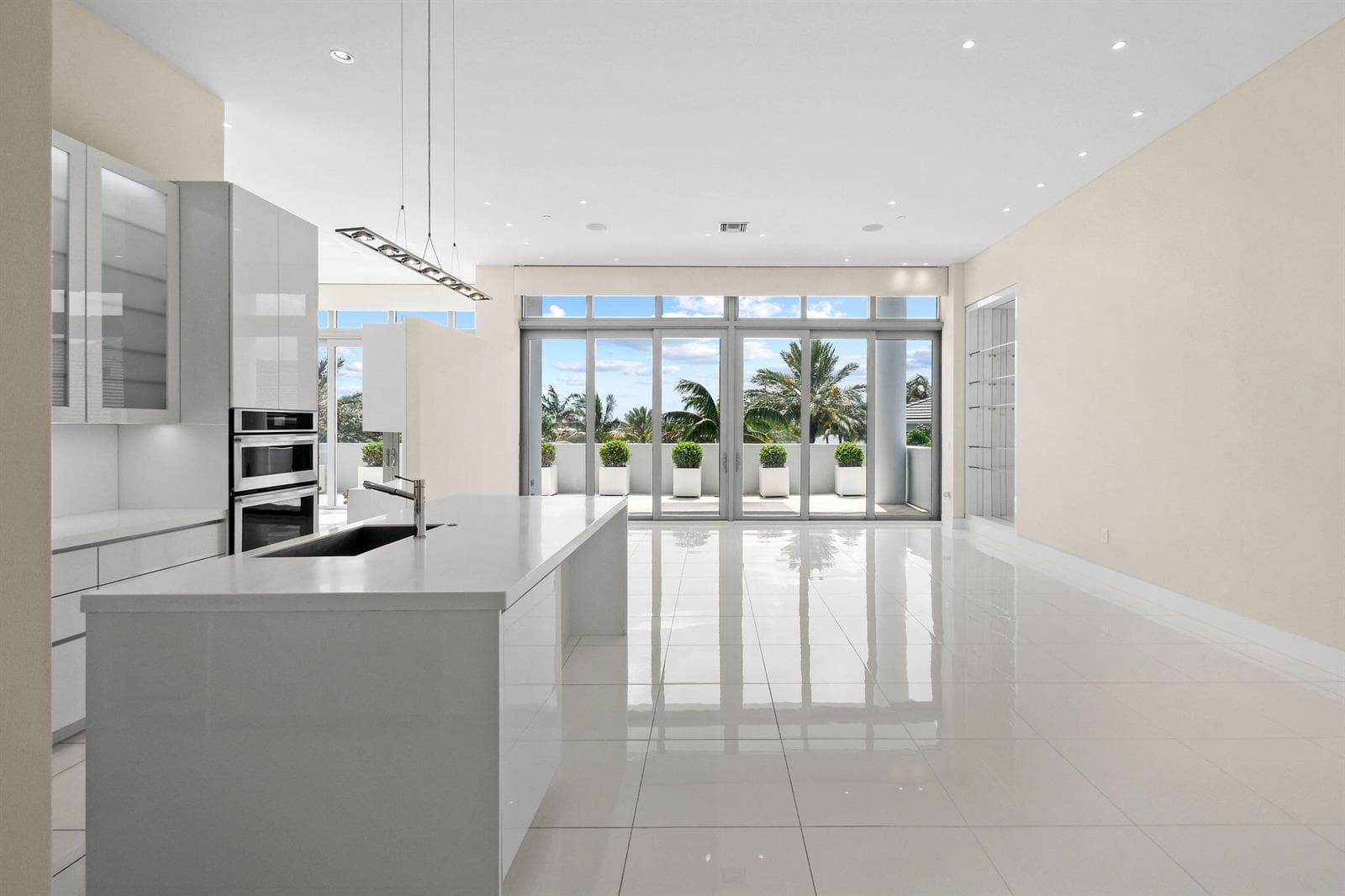 2 Water Club Way 301 photo 1