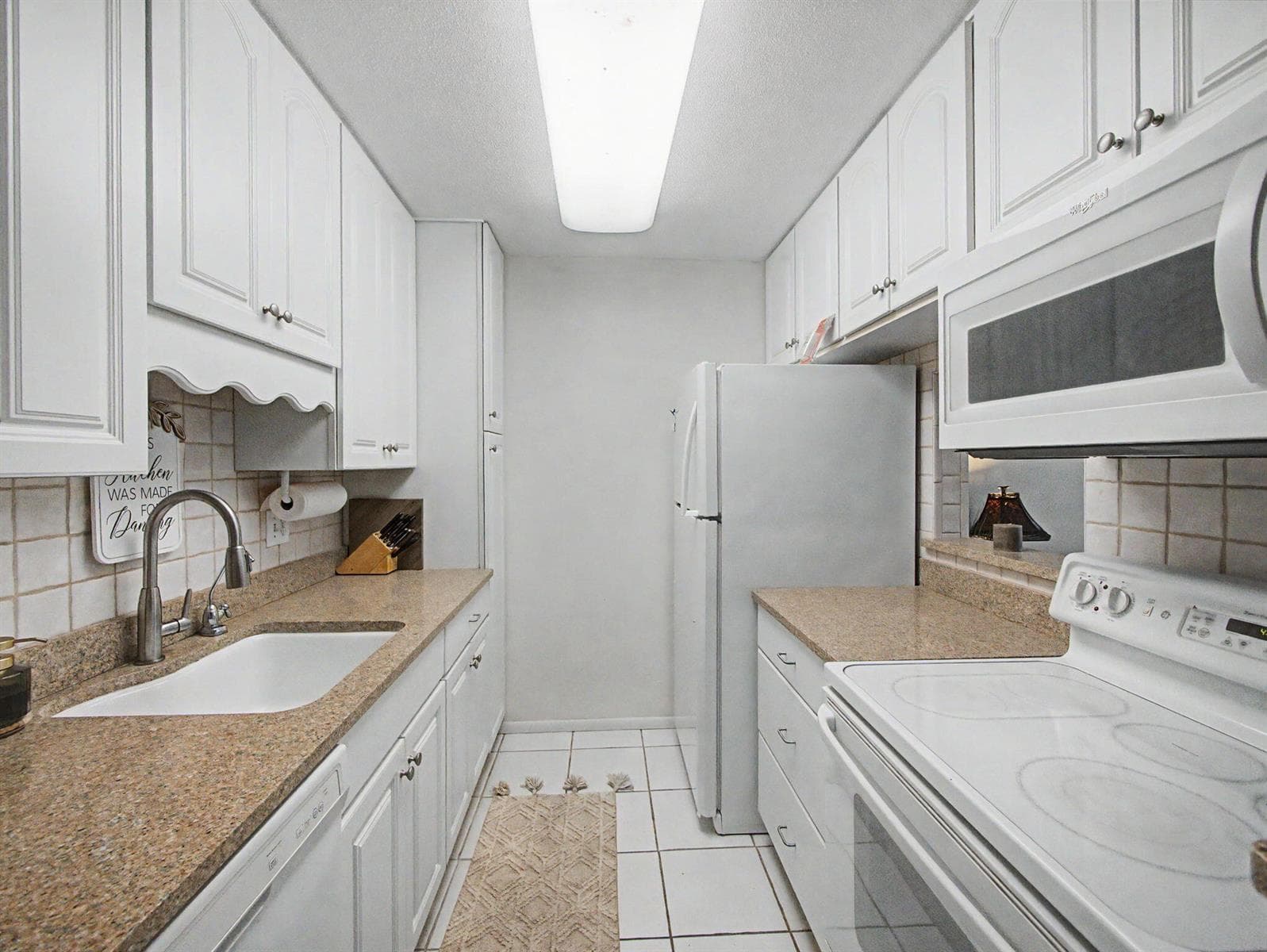 111 Doolen Court 104 photo 6