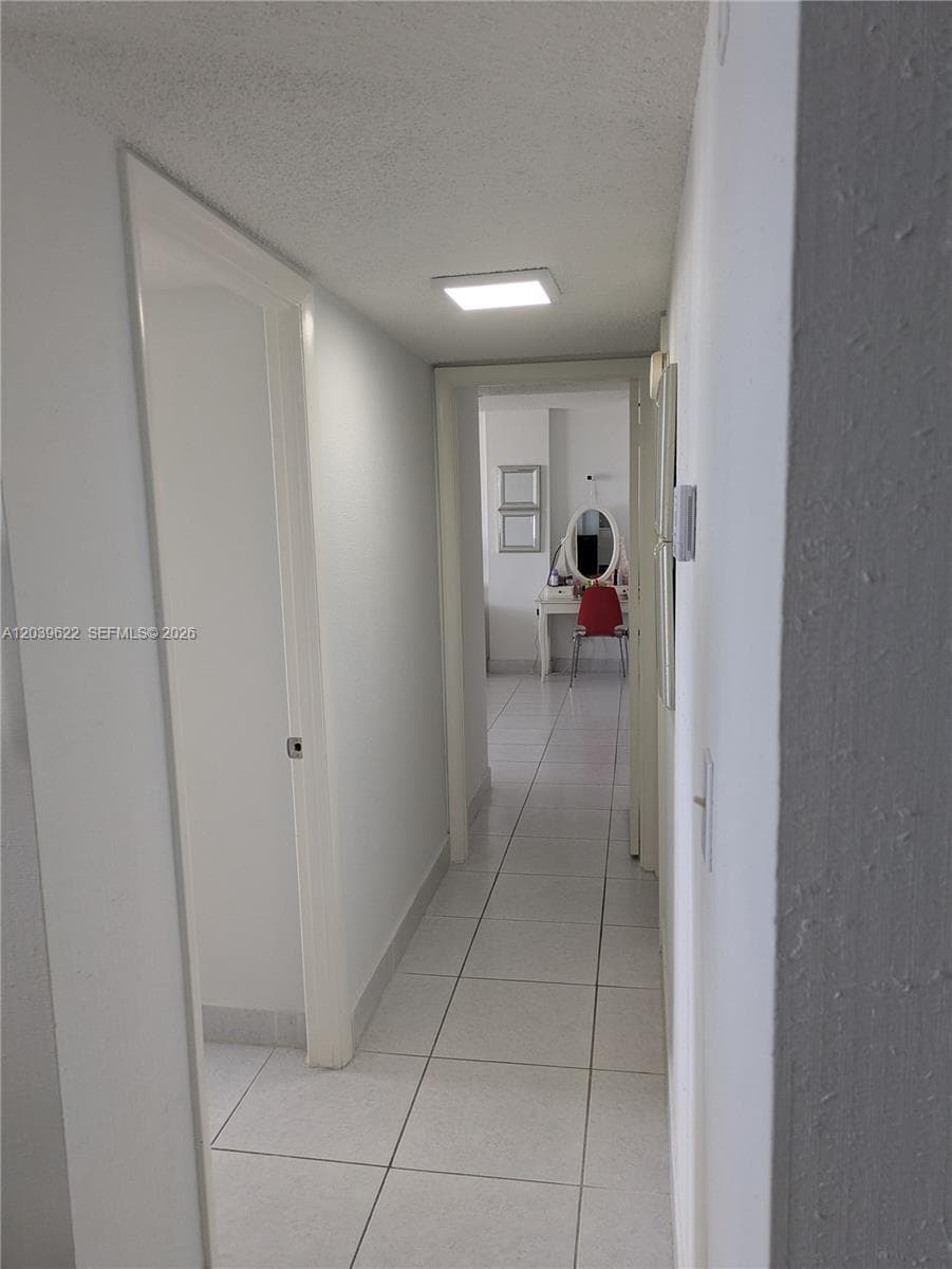 1849 S Ocean Dr 1407 photo 9