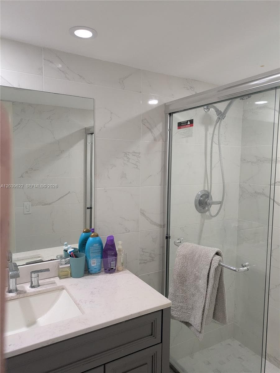 1849 S Ocean Dr 1407 photo 15