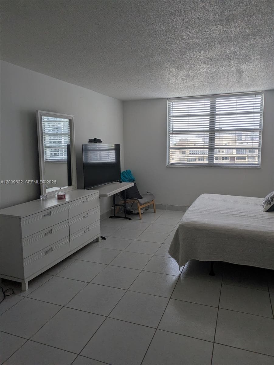 1849 S Ocean Dr 1407 photo 11