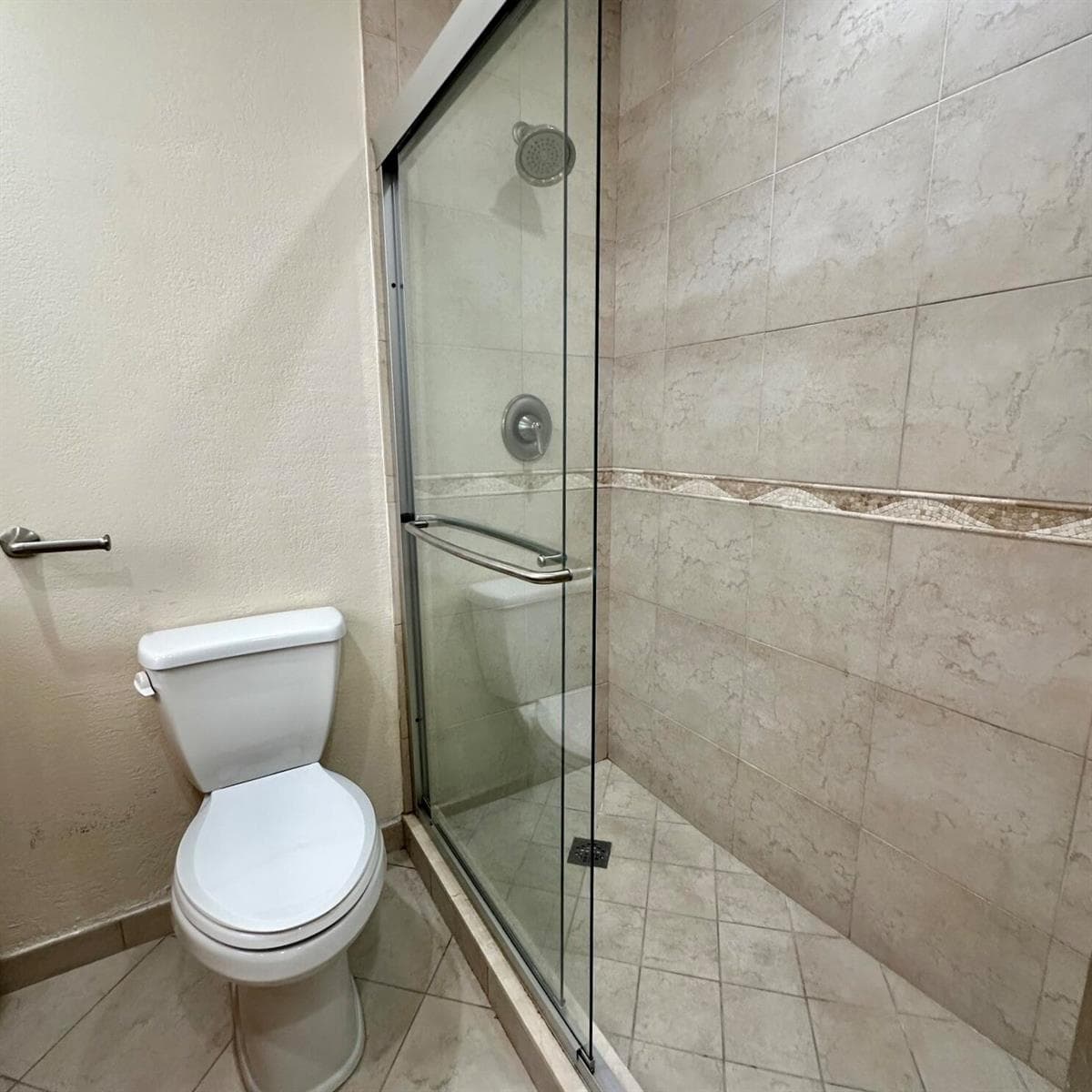 815 Middle River Drive 110 photo 11
