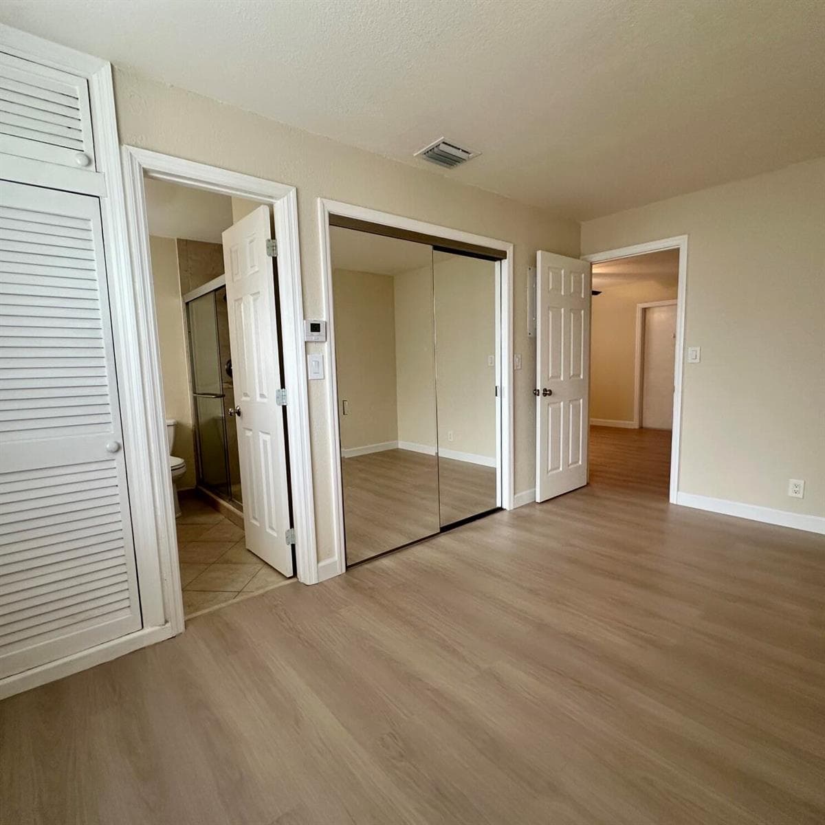 815 Middle River Drive 110 photo 8