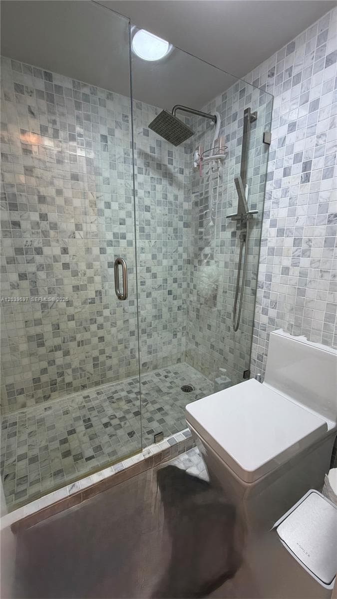 3701 N Country Club Dr 304 photo 24