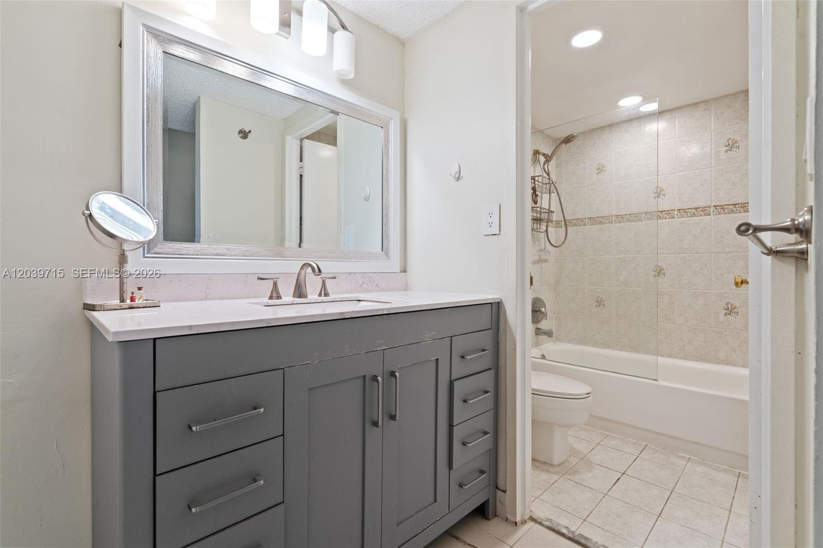 3725 S Ocean Dr 1410 photo 14
