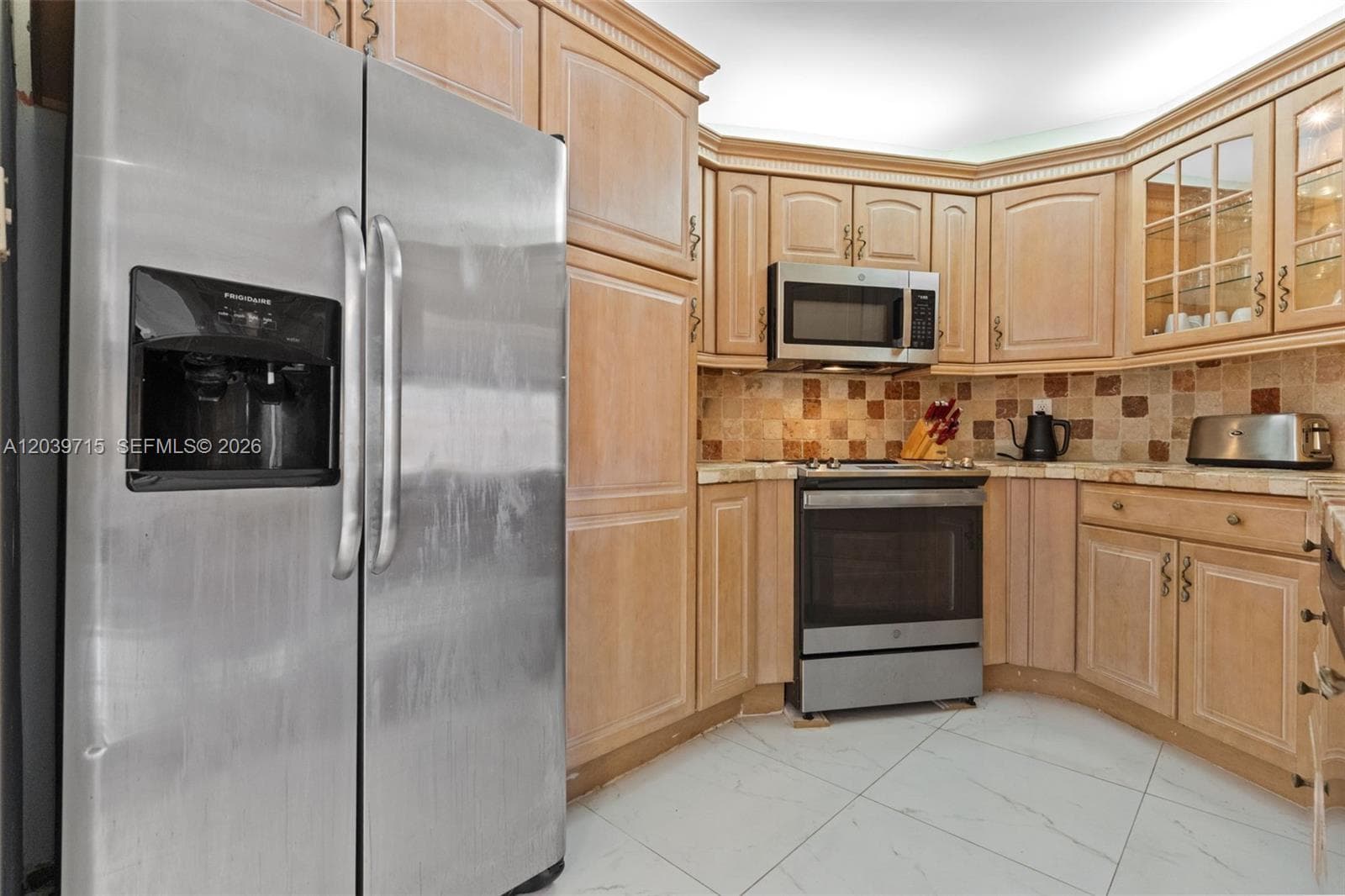 3725 S Ocean Dr 1410 photo 8
