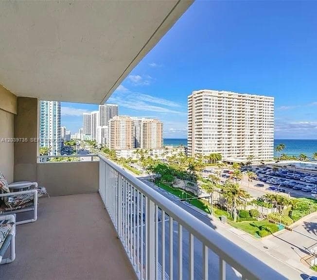 1985 S Ocean Dr 8P photo 25