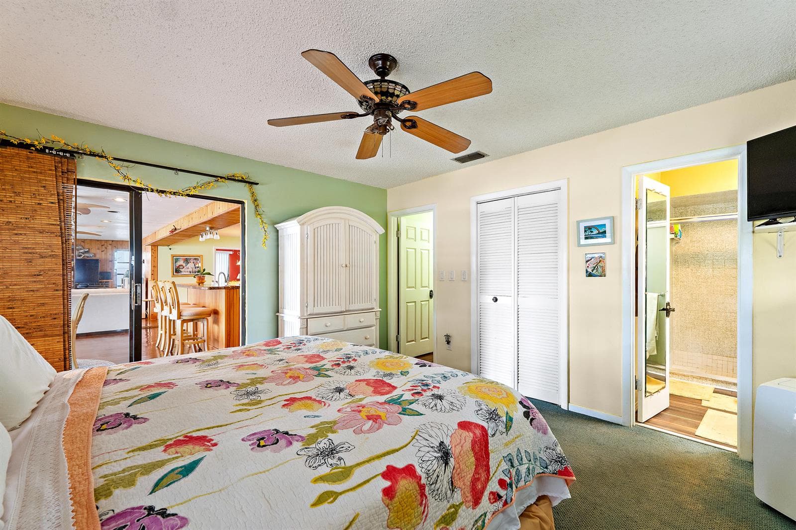 715 SW Rustic Circle photo 11