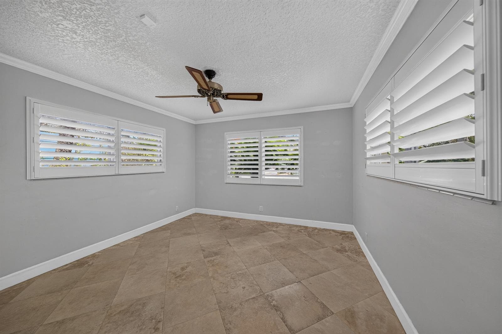 1325 Guava Isle photo 17