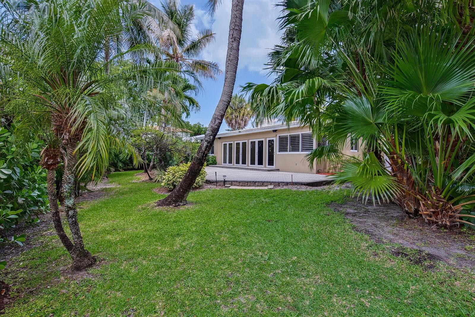 1325 Guava Isle photo 22