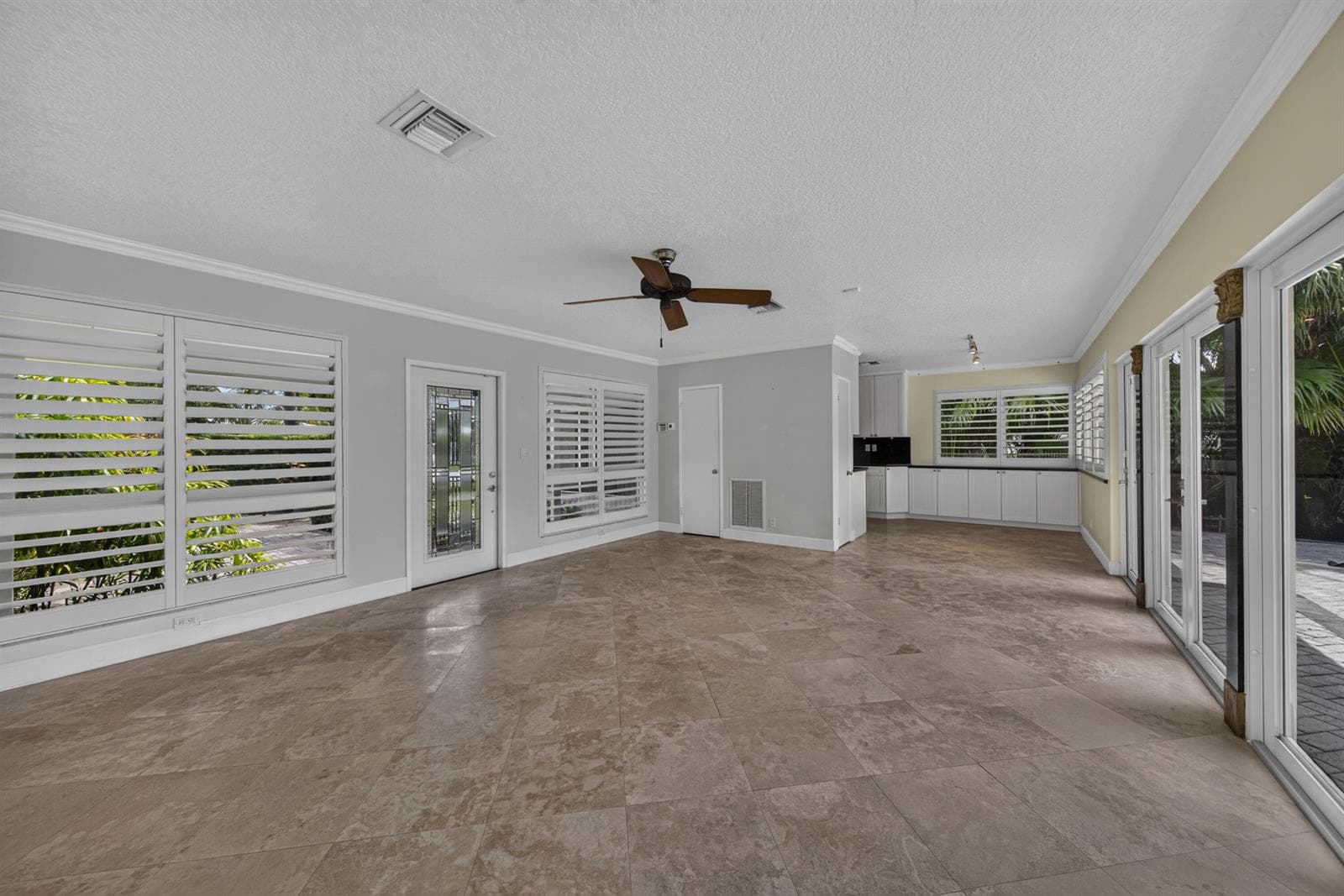 1325 Guava Isle photo 10