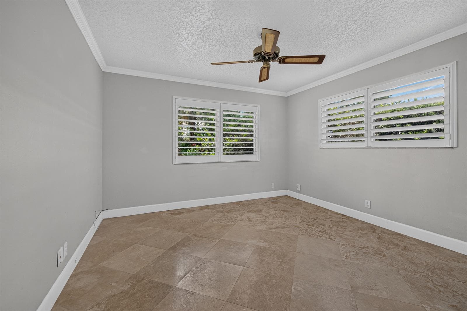 1325 Guava Isle photo 19