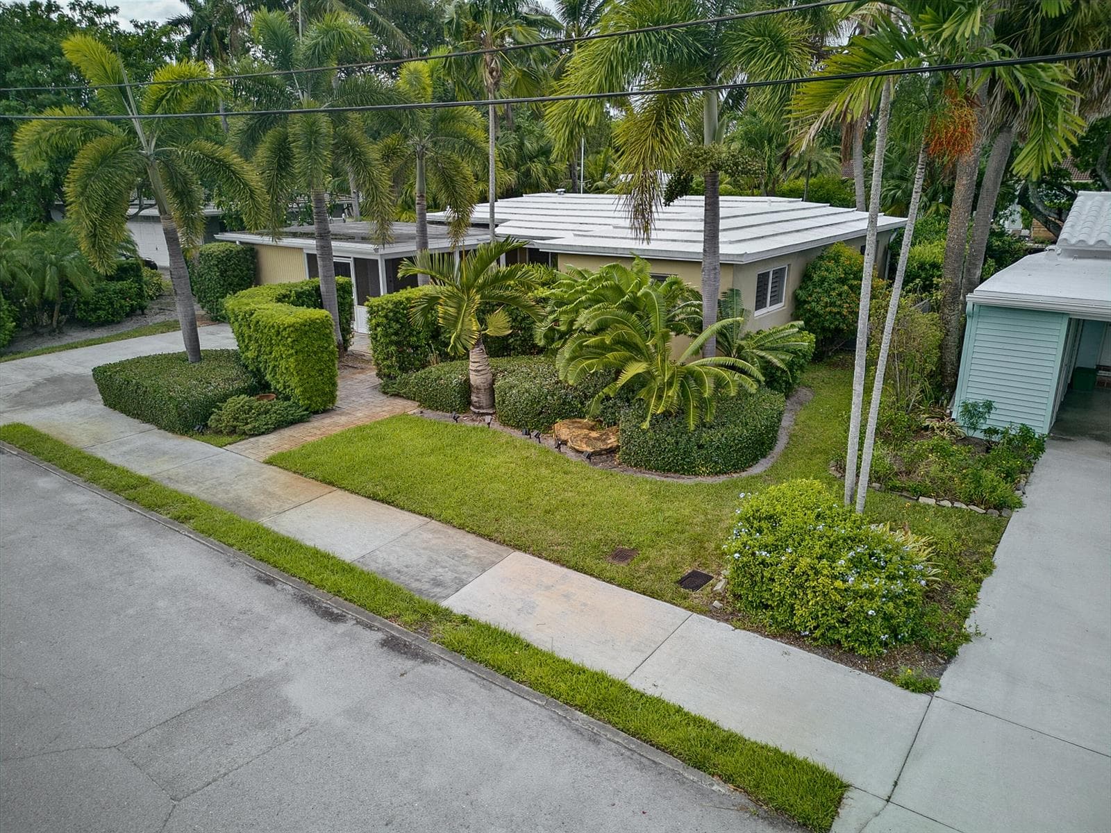 1325 Guava Isle photo 25