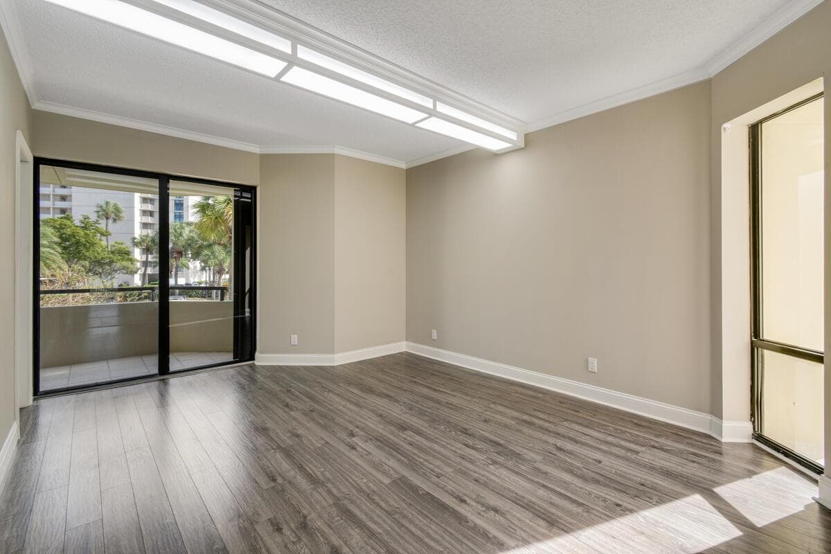 1117 Marine Way E K2l photo 19