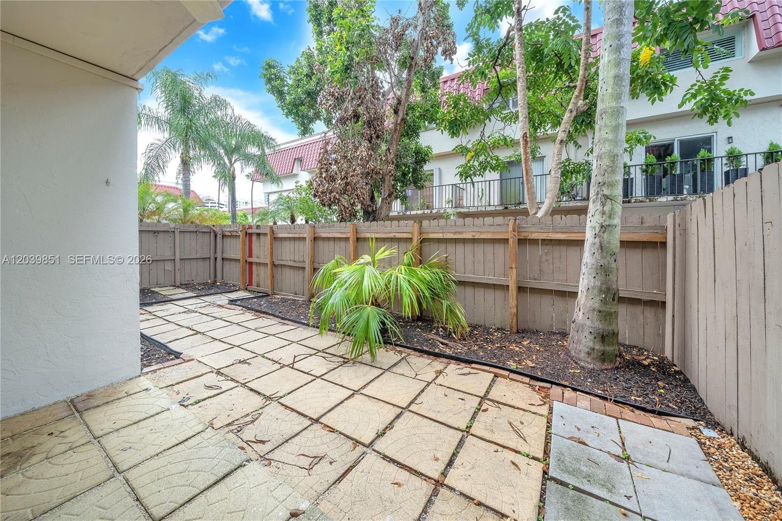 8650 SW 67th Ave 1010 photo 1