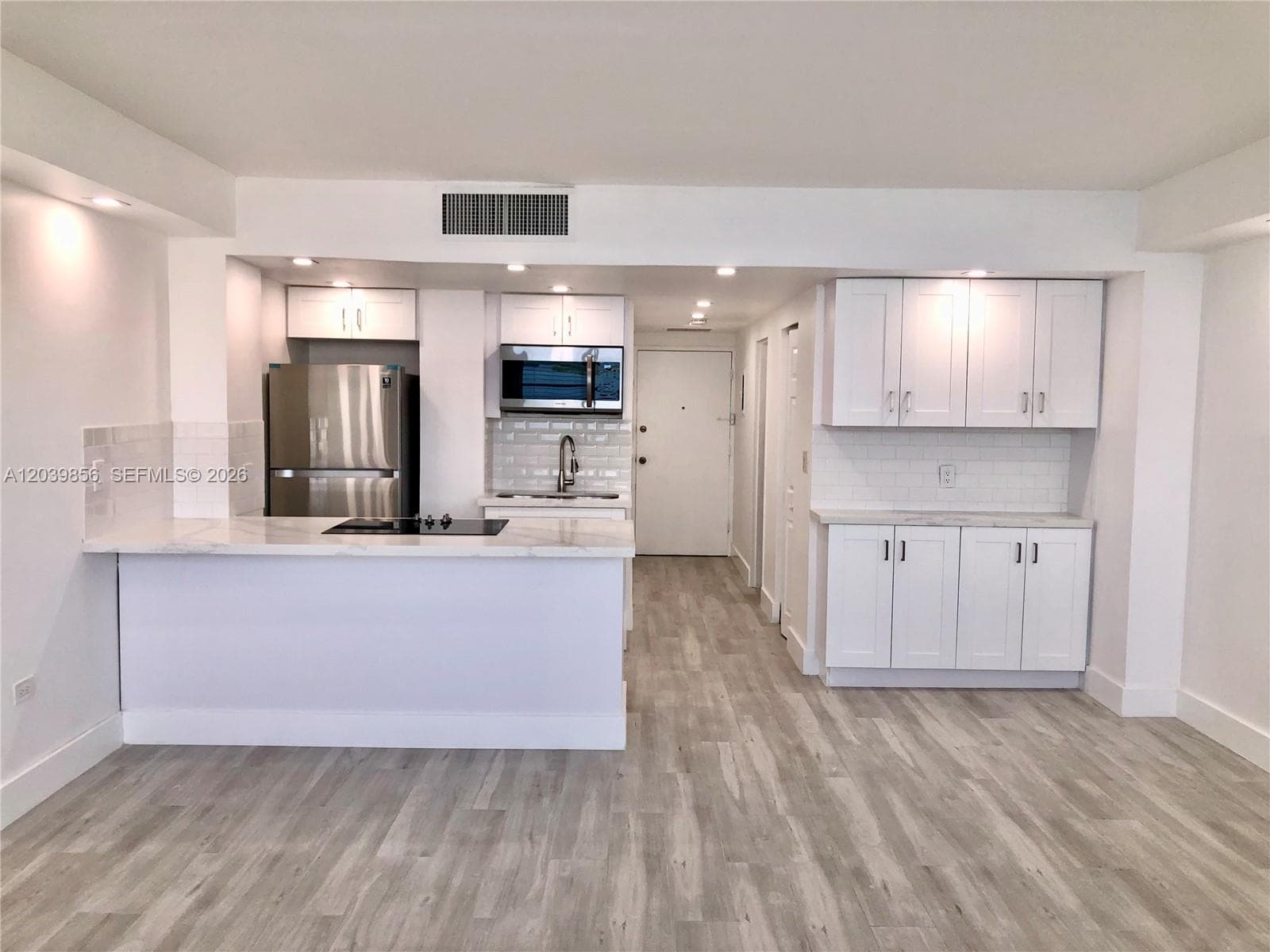 905 Brickell Bay Dr 2029 photo 13