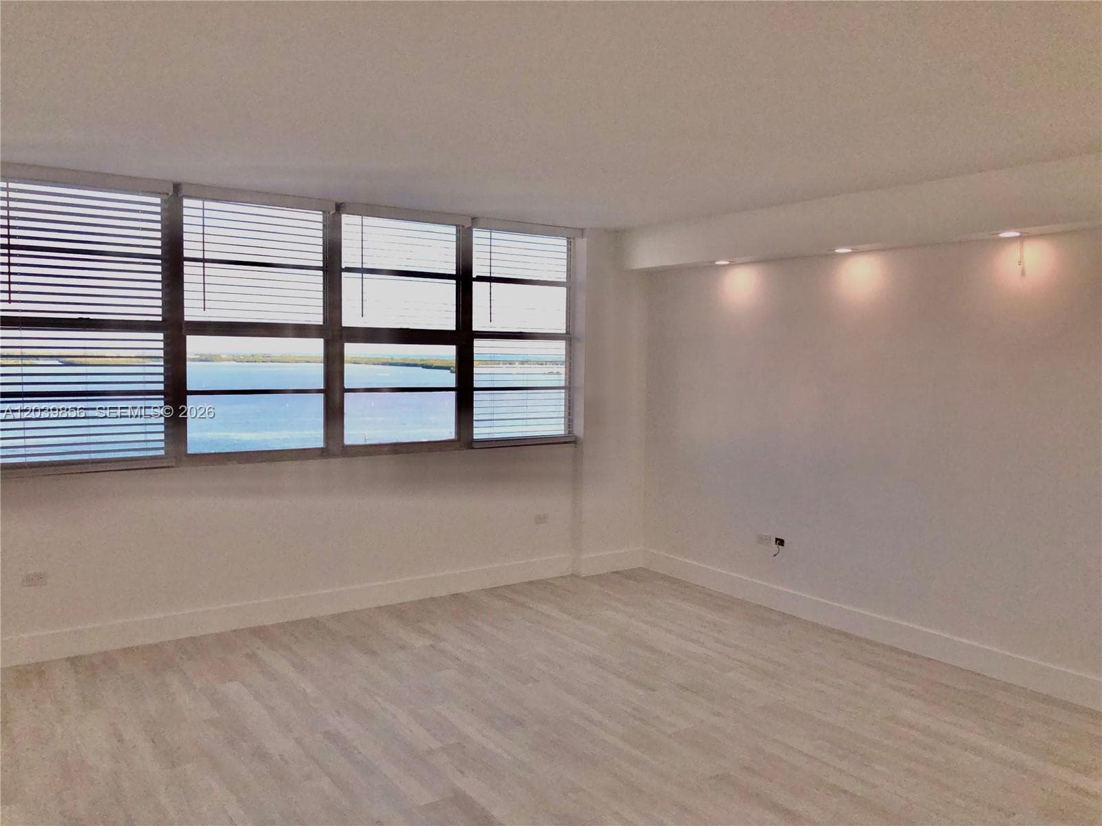 905 Brickell Bay Dr 2029 photo 25