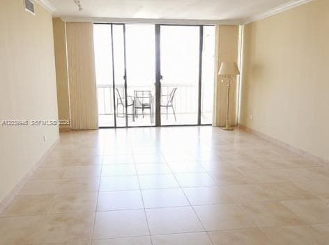 20281 E Country Club Dr 0 photo 1