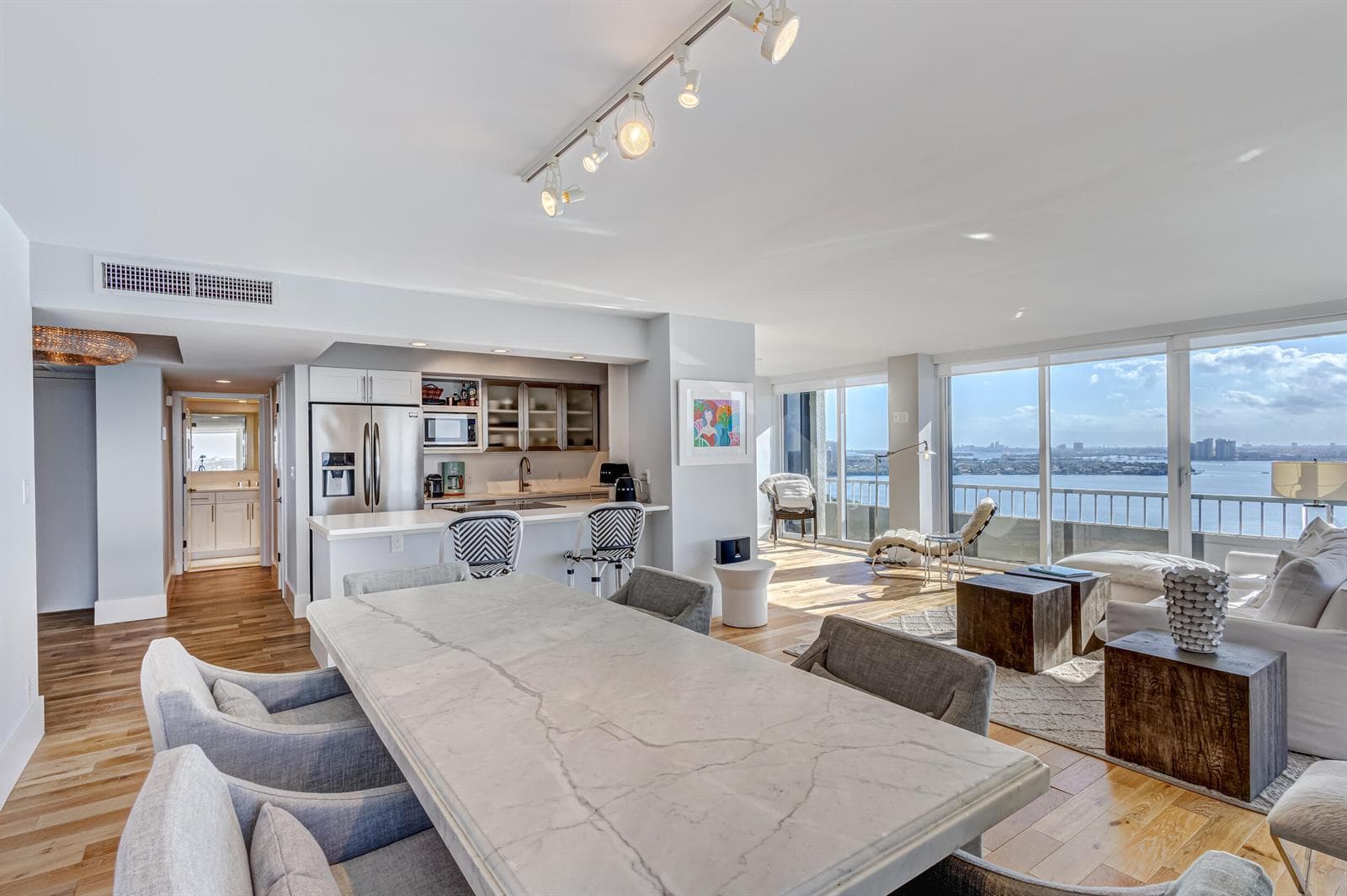 5510 N Ocean Drive 24d photo 13