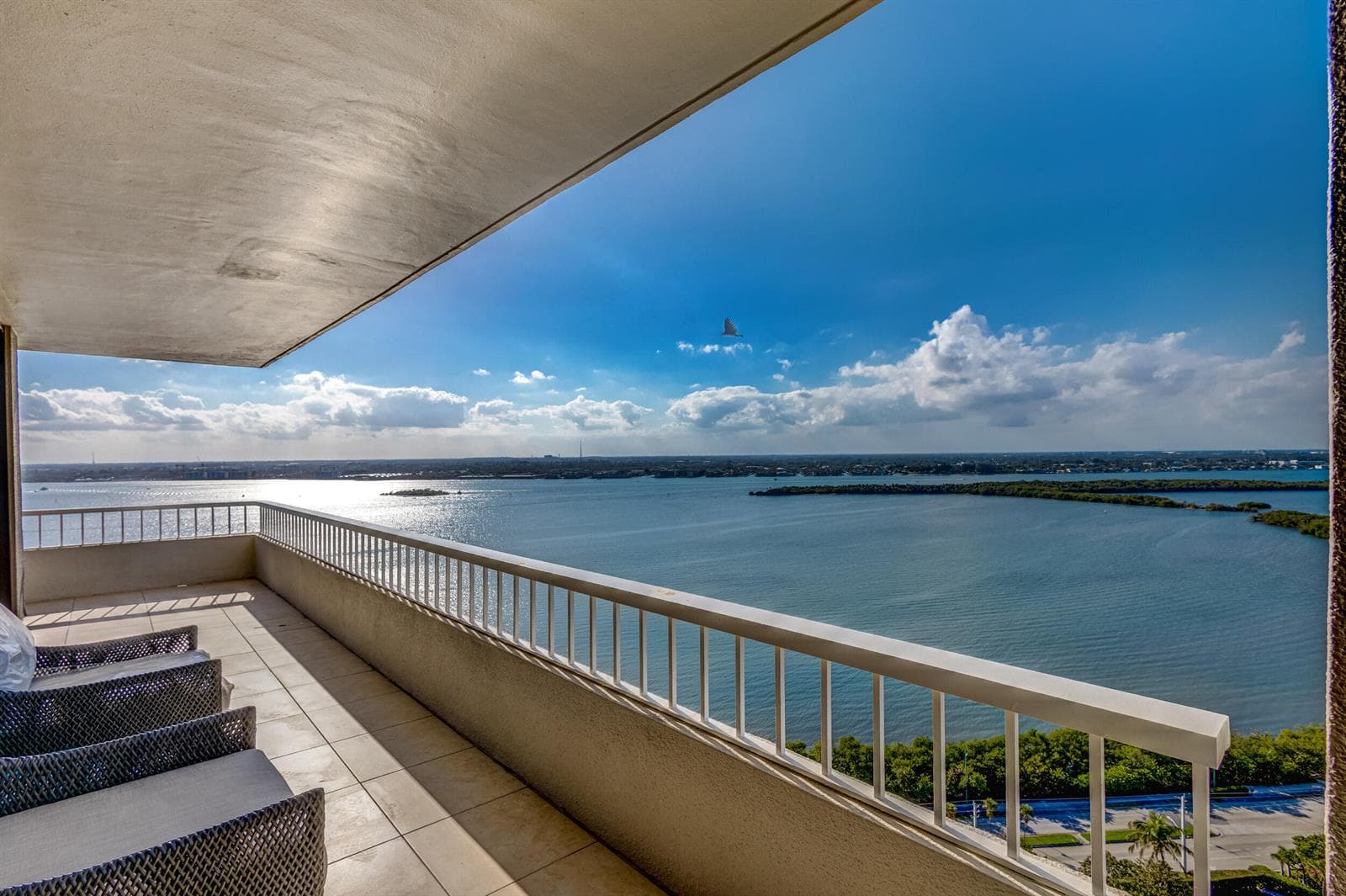 5510 N Ocean Drive 24d photo 1
