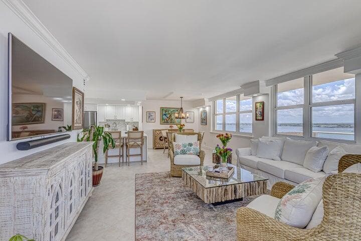 5440 N Ocean Drive 1502 photo 13