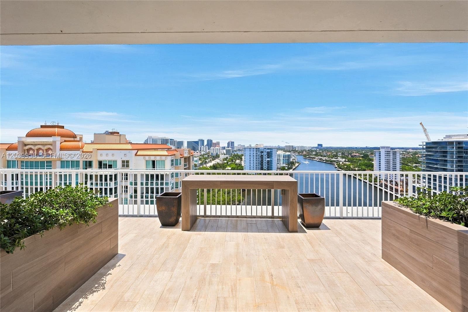 2800 E Sunrise Blvd PHG photo 17