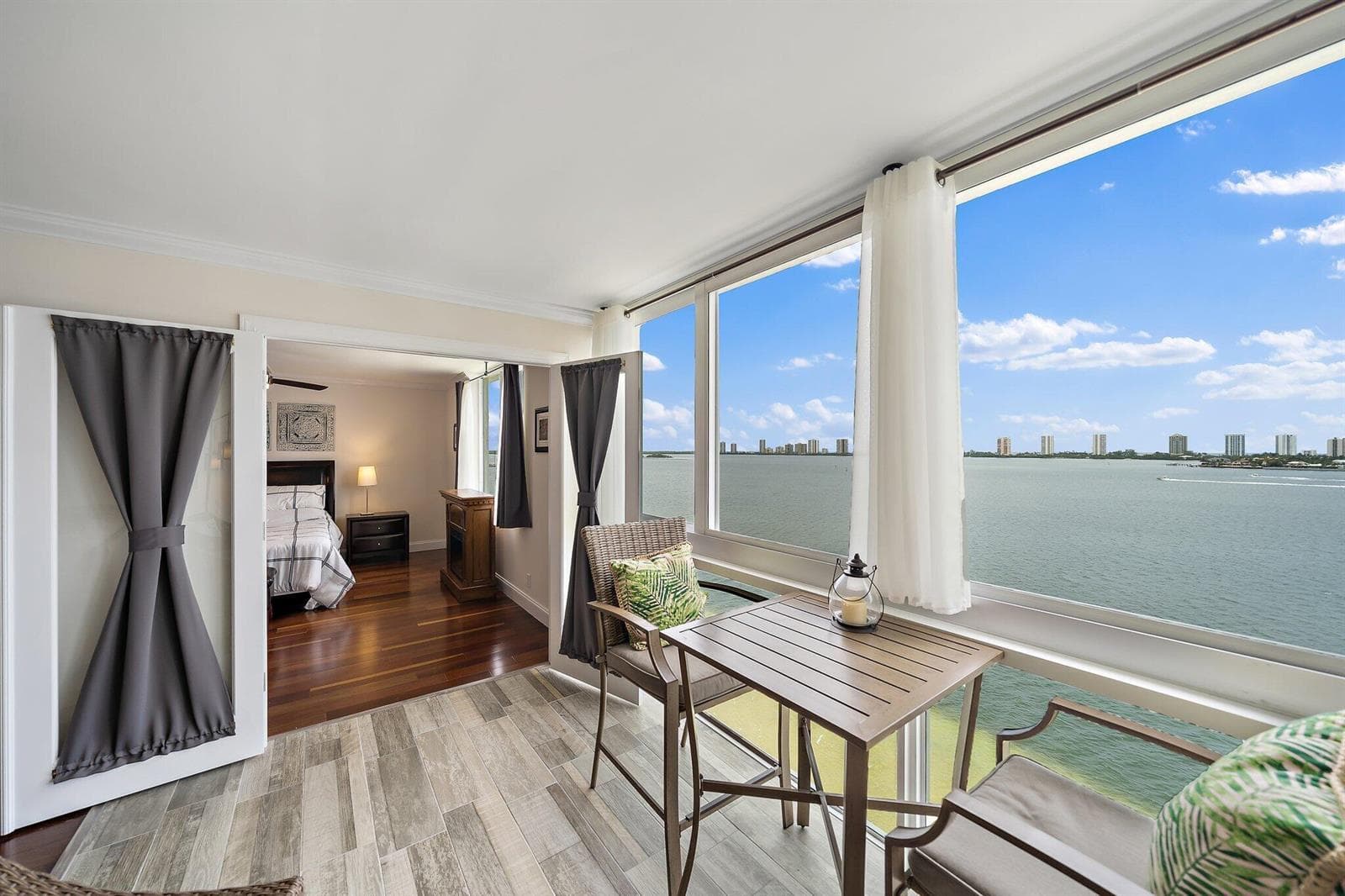 301 Lake Shore Drive 802 photo 24