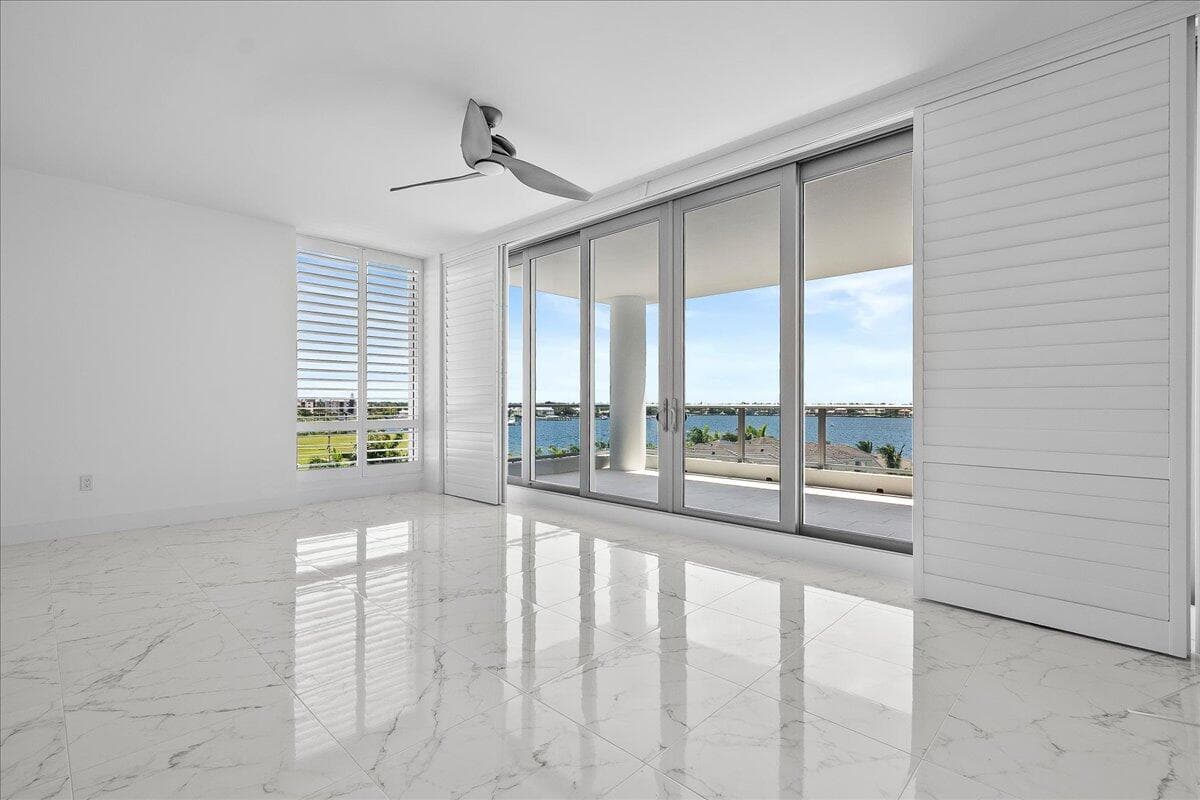 1 Water Club Way 604 photo 18
