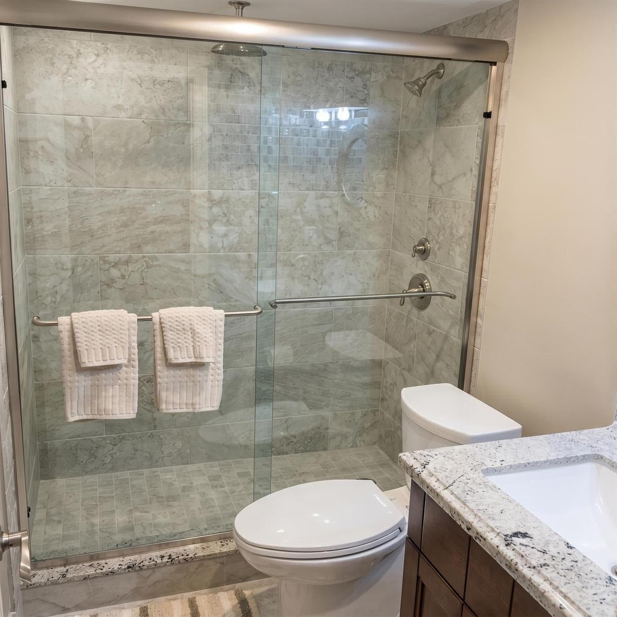 1777 SE 15th 406 photo 7