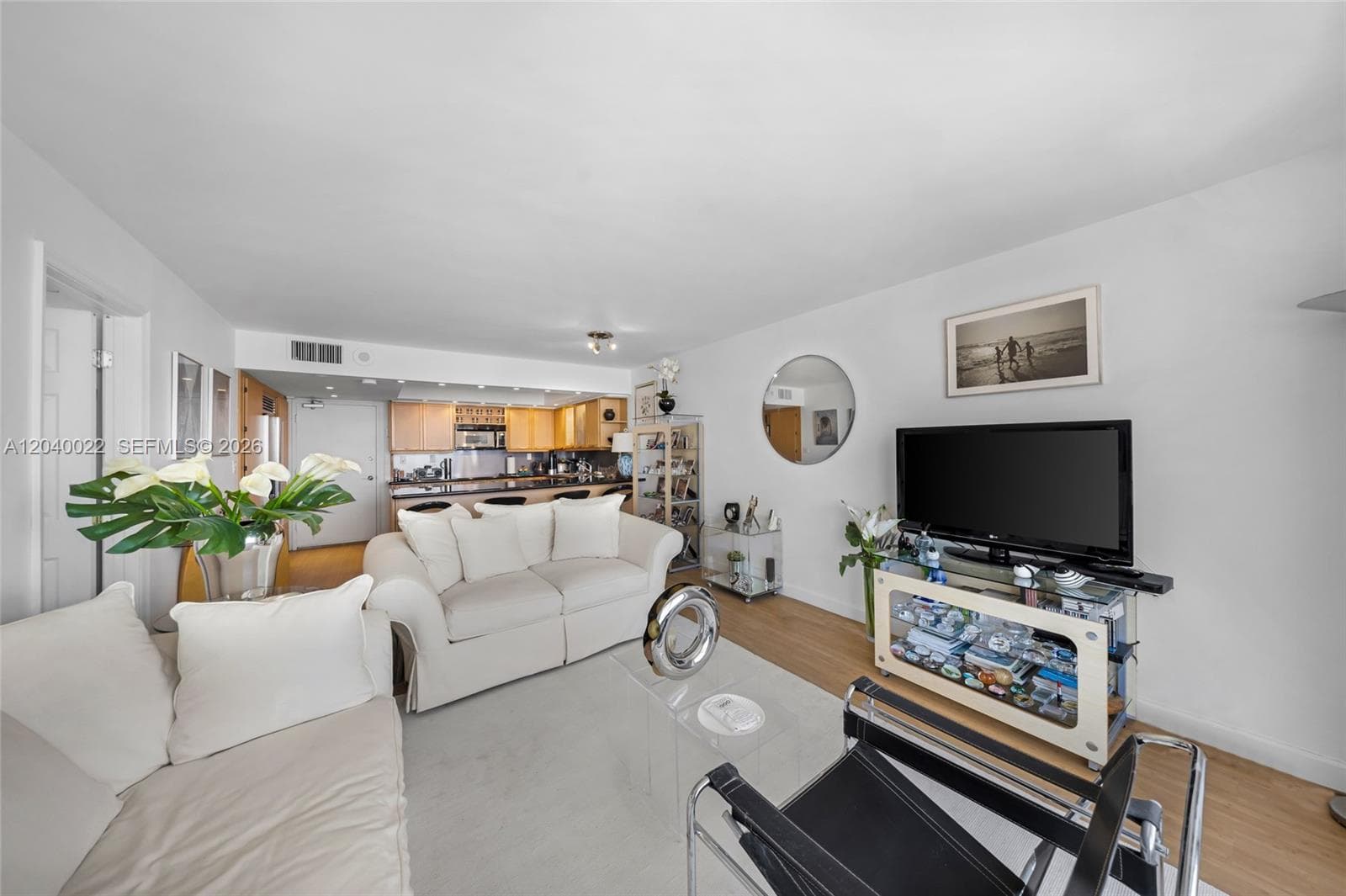 465 Ocean Dr 1009 photo 14