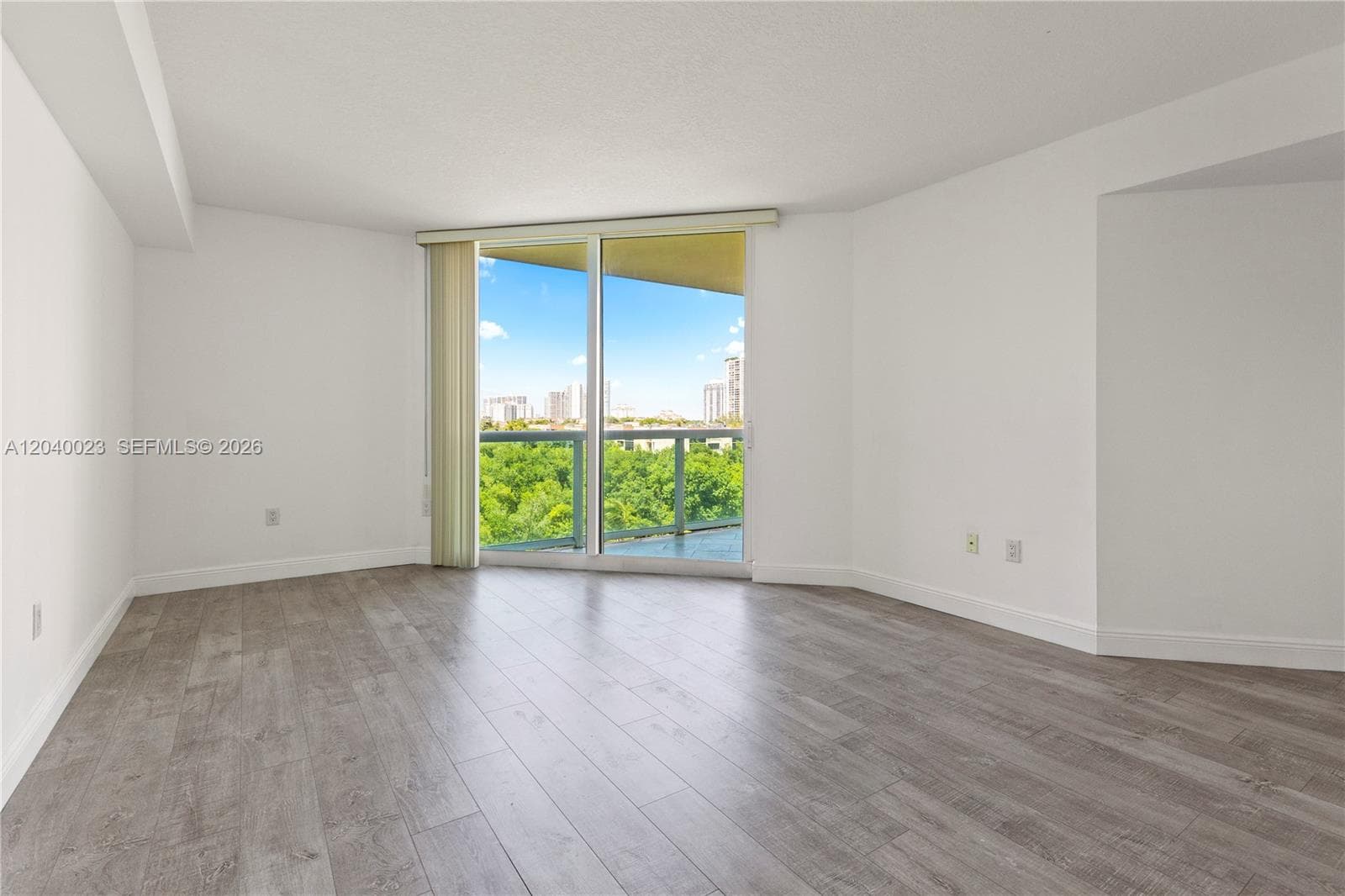 3370 Hidden Bay Dr 602 photo 17