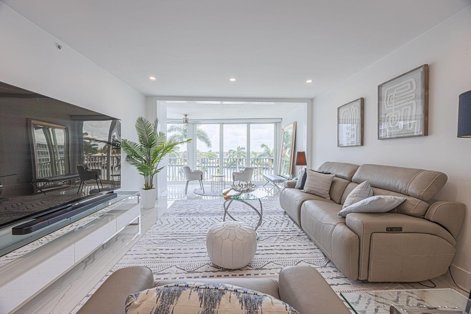 3224 S Ocean Boulevard 612b photo 2
