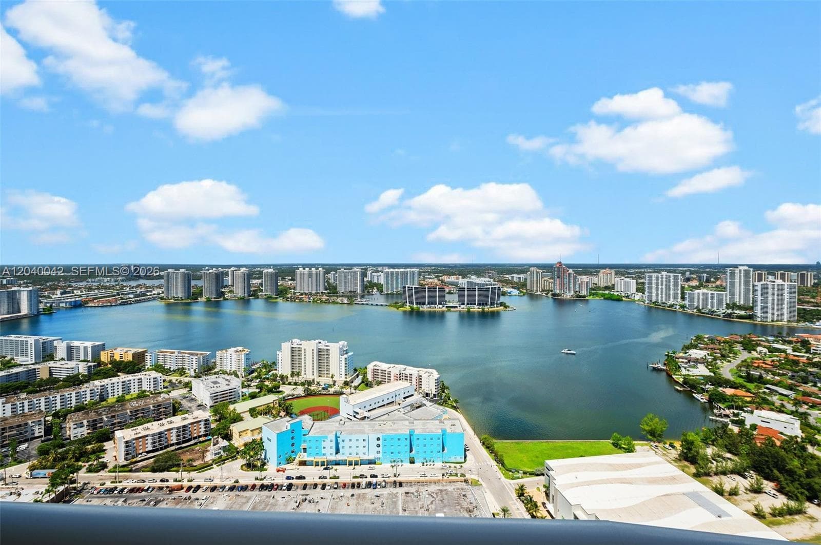 18201 Collins Ave 5201 photo 2